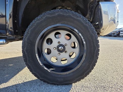 Used 2016 Toyota Tundra 1794 Edition image 28