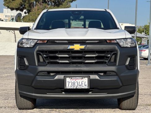 Used 2025 Chevrolet Colorado W/T w/ Advanced Trailering Package RWD image 9