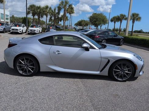 Used 2023 Subaru BRZ Limited RWD image 3