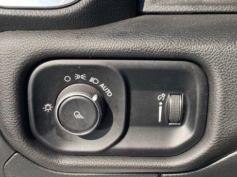 Certified 2024 RAM 1500 Laramie image 46