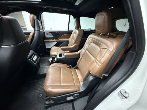 Used 2022 Lincoln Aviator Reserve w/ Equipment Group 201A image 26