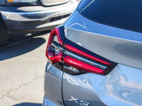 Used 2024 BMW X3 sDrive30i w/ Premium Package image 7