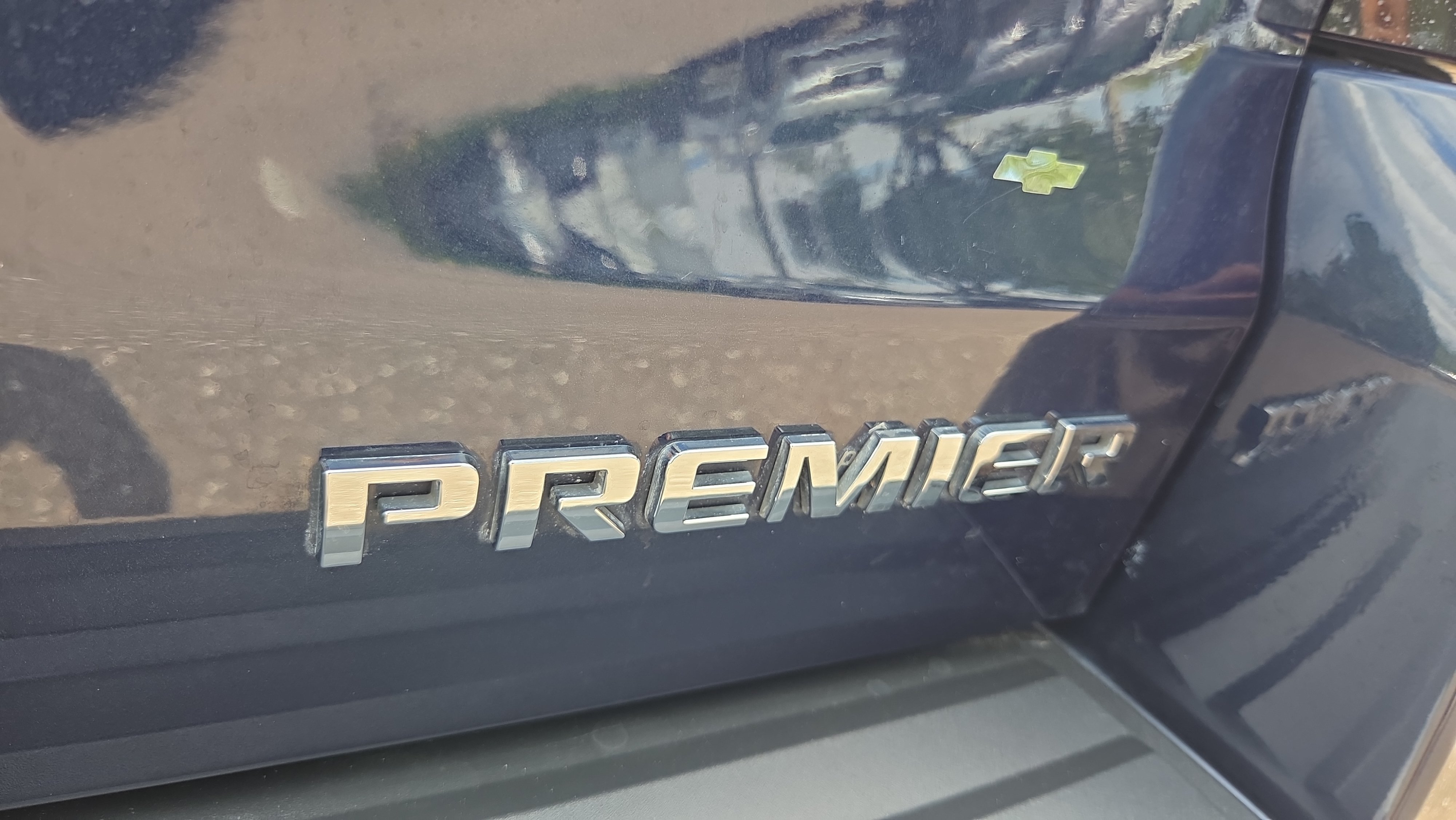 Used 2019 Chevrolet Tahoe Premier AWD/4WD image 19