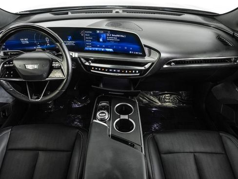 Used 2024 Cadillac Lyriq Sport RWD image 11