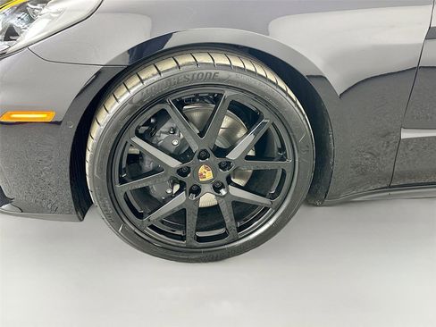 Used 2026 Porsche Panamera 4 AWD/4WD image 11