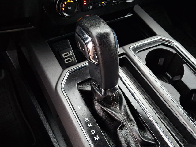 Used 2019 Ford F150 XLT w/ Equipment Group 302A Luxury AWD/4WD image 16