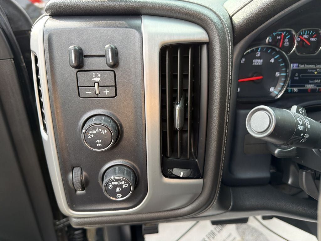 Used 2018 GMC Sierra 1500 SLT AWD/4WD image 18