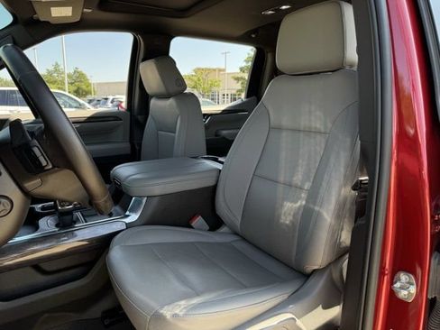 Used 2024 Chevrolet Silverado 1500 LTZ w/ LTZ Convenience Package II RWD image 27