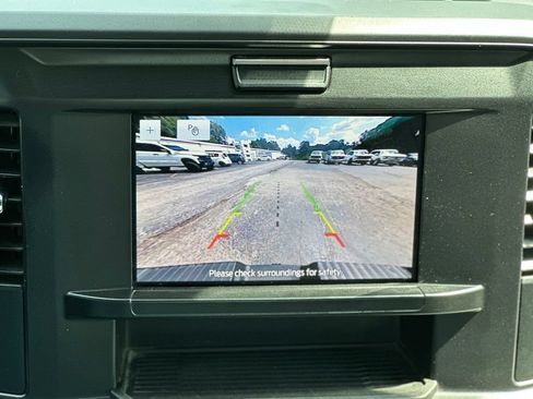 Used 2025 Ford F250 XL RWD image 6