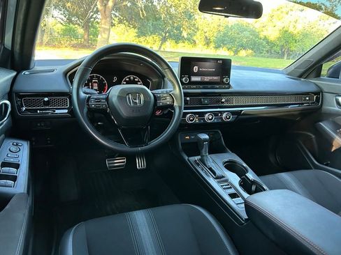 Used 2024 Honda Civic Sport image 13