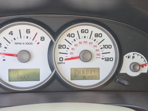 Used 2007 Ford Escape Limited AWD/4WD image 21
