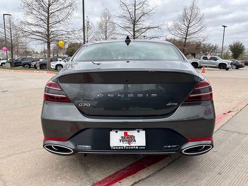 Used 2025 Genesis G70 2.5T image 7