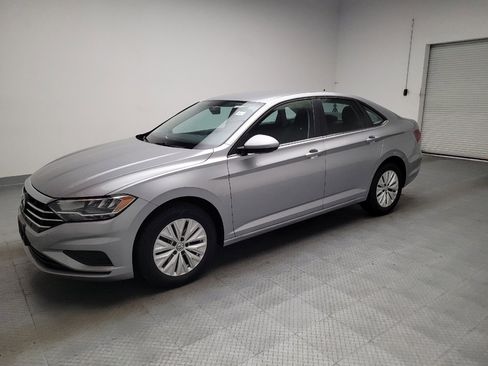 Used 2020 Volkswagen Jetta S FWD image 2