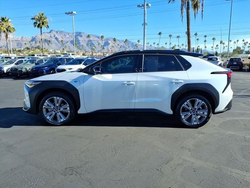 Used 2023 Subaru Solterra Touring image 14