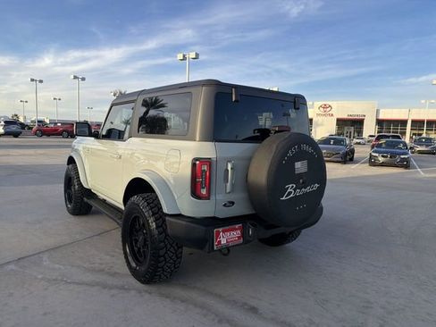 Used 2023 Ford Bronco Outer Banks image 7