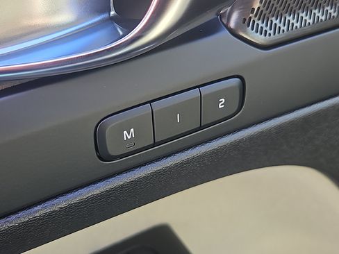 New 2026 Volvo XC40 B5 Ultra w/ Protection Package Premier image 10