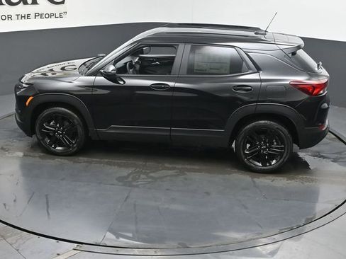 New 2026 Chevrolet TrailBlazer LT FWD image 21