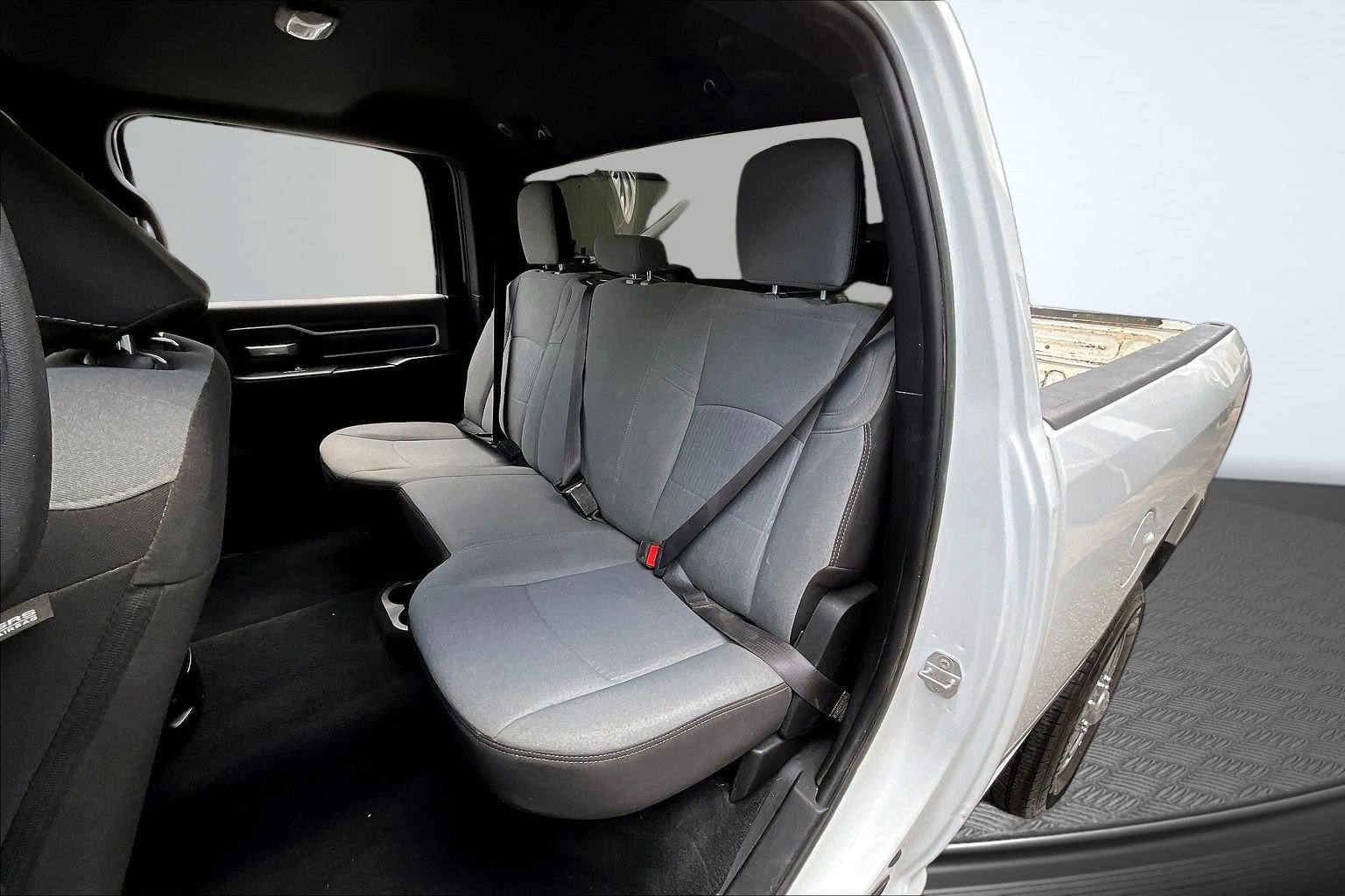 Used 2022 RAM 2500 Big Horn w/ Cold Weather Group AWD/4WD image 20