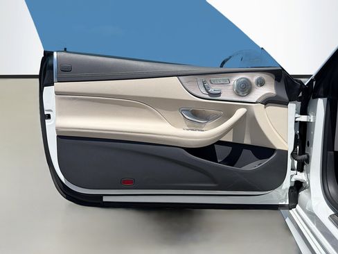 Used 2023 Mercedes-Benz E 450 4MATIC Cabriolet image 22