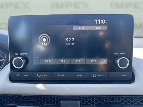 Used 2025 Honda HR-V LX image 16