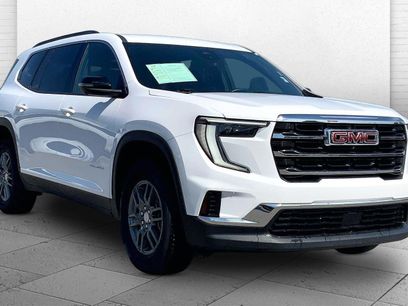 Used 2025 GMC Acadia Elevation