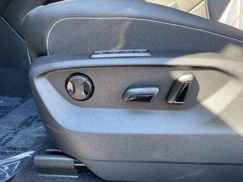 New 2026 Volkswagen Atlas Cross Sport SEL Premium R-Line image 29