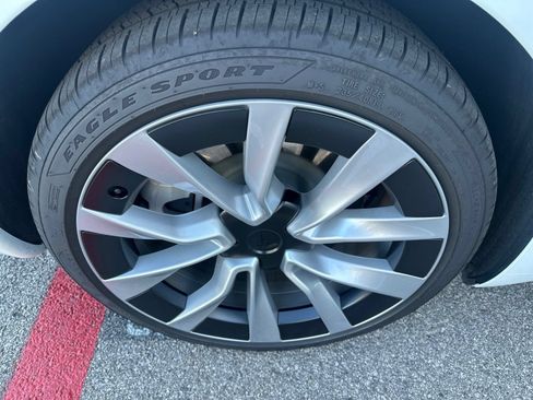 Used 2025 Tesla Model 3 RWD image 12