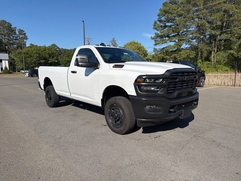 New 2026 RAM 2500 Tradesman AWD/4WD image 4