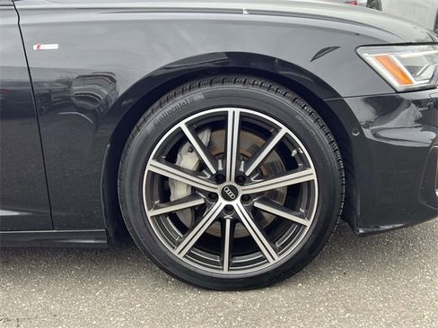 Certified 2025 Audi A6 3.0T Premium w/ Convenience Plus Package image 6