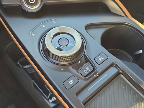 New 2025 Kia EV6 Wind image 30