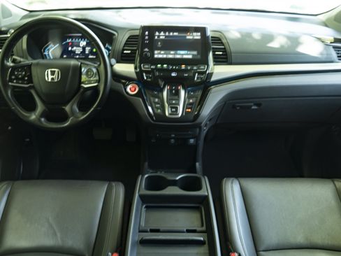 Used 2023 Honda Odyssey Touring image 27