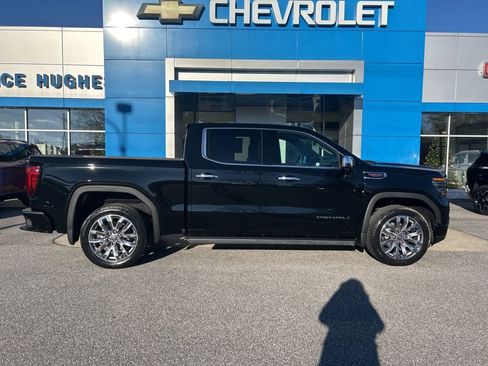 New 2026 GMC Sierra 1500 Denali image 2