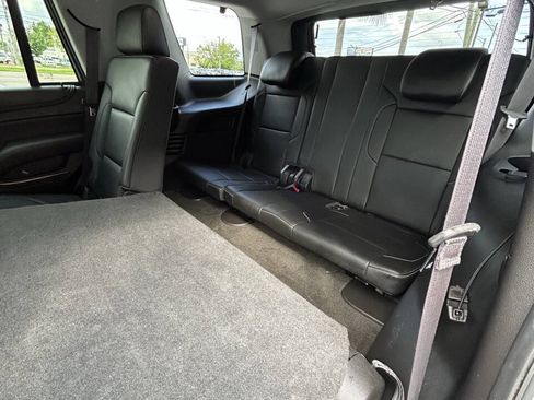 Used 2016 Chevrolet Tahoe LT w/ Luxury Package AWD/4WD image 19