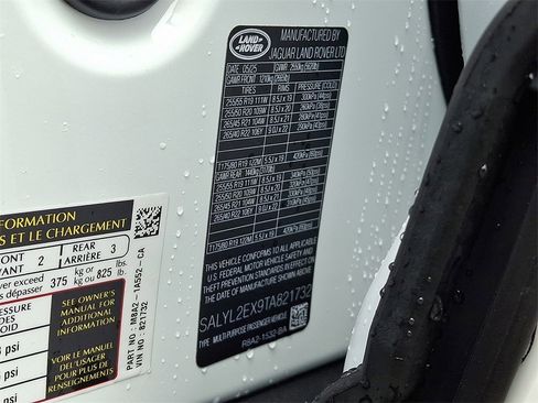 New 2026 Land Rover Range Rover Velar Dynamic SE image 22