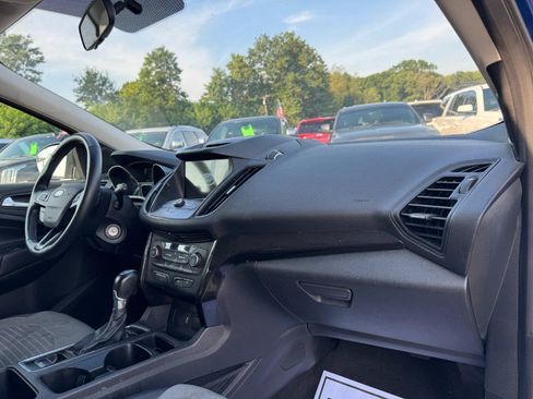 Used 2018 Ford Escape SE w/ SE Sport Appearance Package AWD/4WD image 20