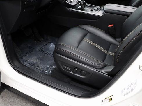 Used 2025 MAZDA CX-90 3.3 Turbo w/ Select Package image 27