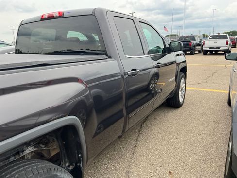 Used 2014 GMC Sierra 1500 SLE w/ SLE Value Package AWD/4WD image 16