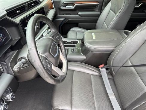 Used 2024 GMC Sierra 2500 Denali w/ Denali Reserve Package AWD/4WD image 20