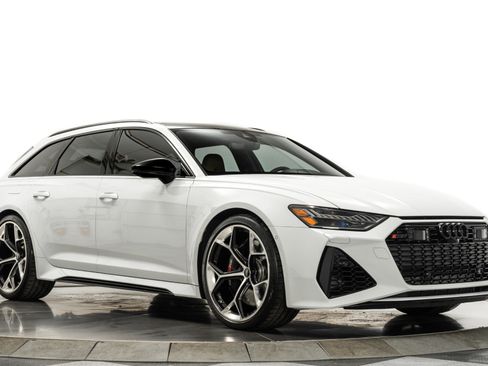 Used 2025 Audi RS 6 performance image 33