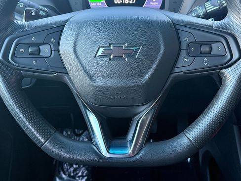 Used 2023 Chevrolet Bolt LT image 18