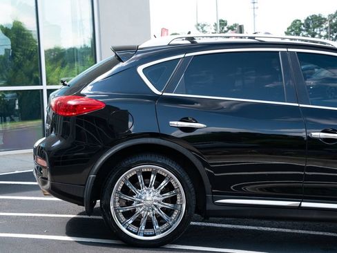 Used 2016 INFINITI QX50 AWD w/ Premium Plus Package image 12