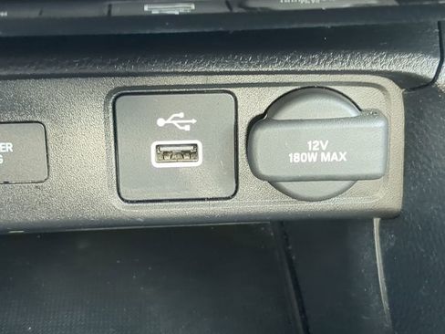 Used 2023 Honda Civic Sport image 27