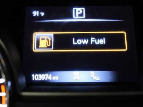 Used 2020 Nissan Pathfinder SL image 20