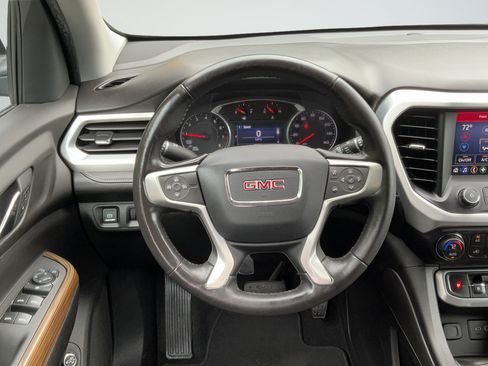 Certified 2020 GMC Acadia SLE w/ Driver Convenience Package FWD image 15