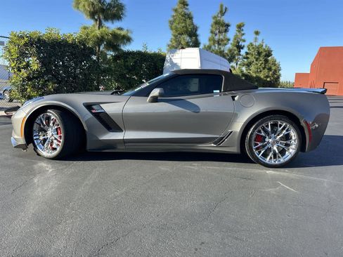 Used 2016 Chevrolet Corvette Z06 w/ 3LZ Preferred Equipment Group image 3