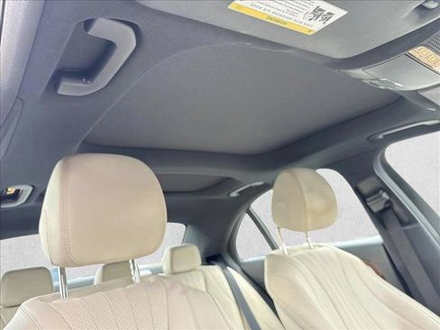 Used 2018 Mercedes-Benz E 300 image 25