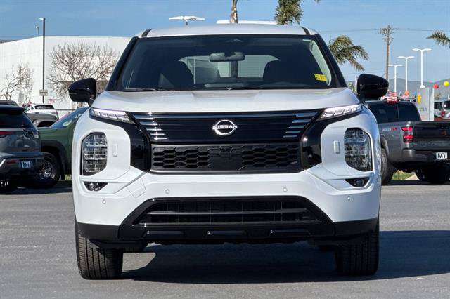 New 2026 Nissan Rogue SL AWD/4WD image 9