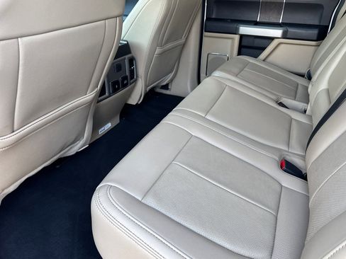 Certified 2021 Ford F250 Lariat w/ Lariat Ultimate Package image 13