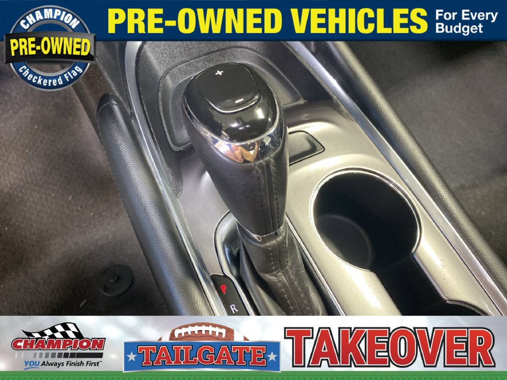 Used 2016 Chevrolet Malibu LT FWD image 21