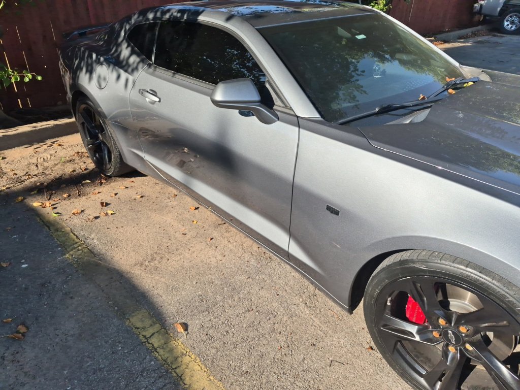 Used 2021 Chevrolet Camaro SS RWD image 13